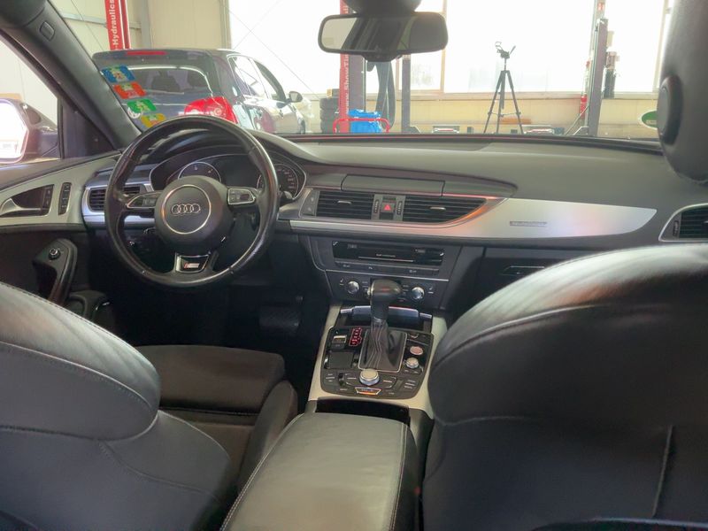 Audi A6 3.0 V6 TDI quattro 2012 – снимка 17