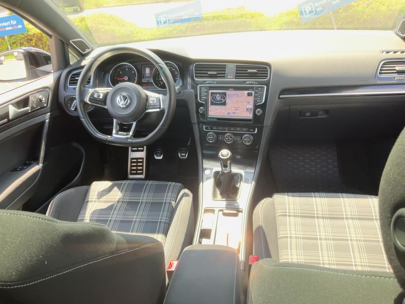 Volkswagen Golf VII 2.0 TDI GTD BlueMotion Tech 2013 – снимка 18