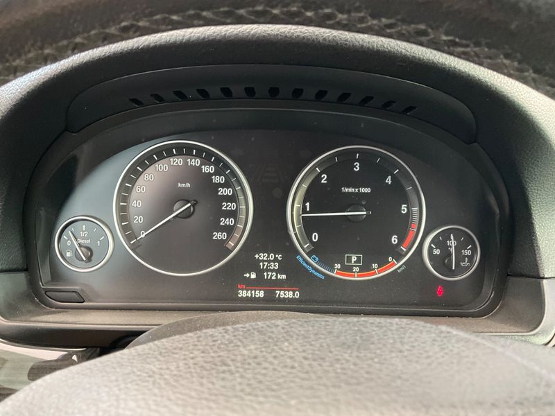 BMW 5er 520d 2014 – снимка 13