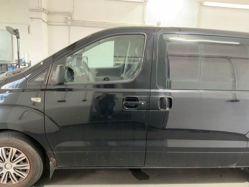 Hyundai H1 2.5 CRDi Travel Premium 2011 – снимка 4