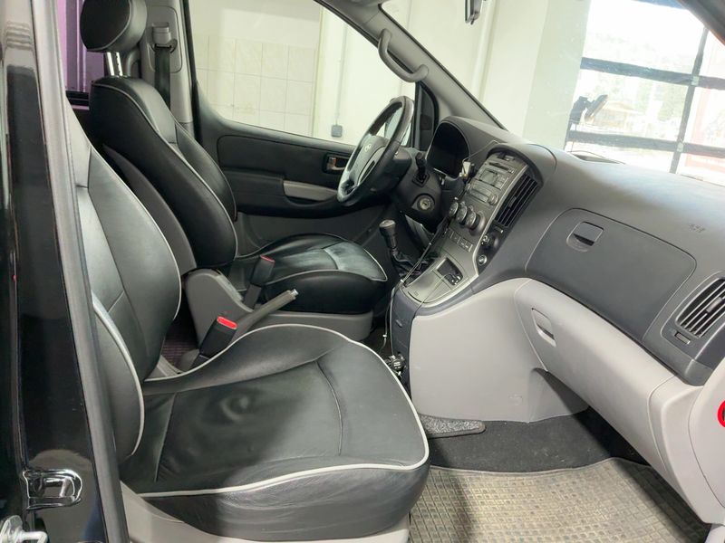 Hyundai H1 2.5 CRDi Travel Premium 2011 – снимка 17