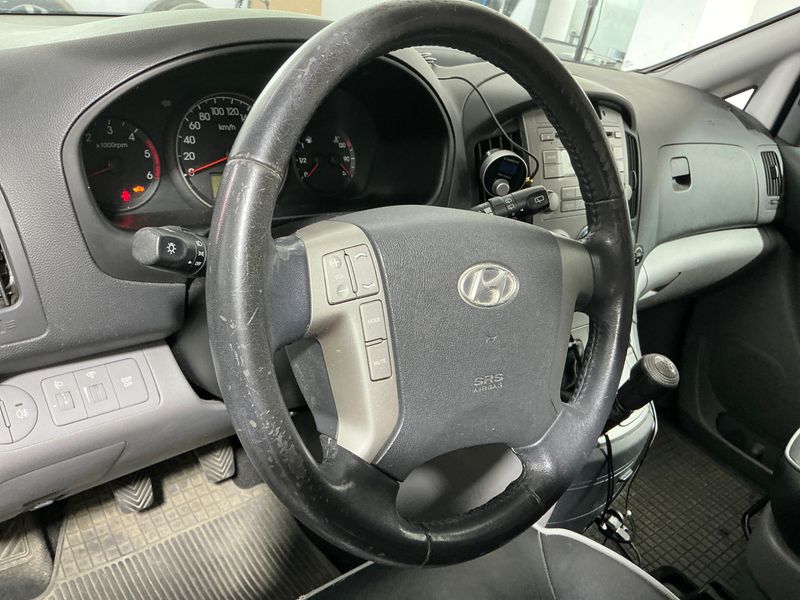 Hyundai H1 2.5 CRDi Travel Premium 2011 – снимка 43