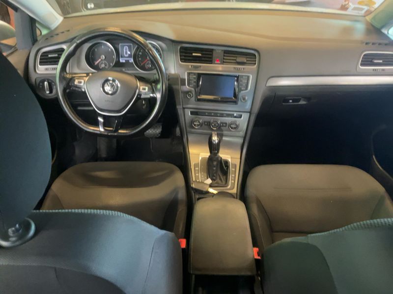 Volkswagen Golf VII 1.6 TDI Comfortline BlueMotion Tech 2013 – снимка 12