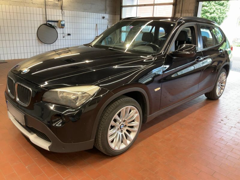 BMW X1 xDrive 18d 2010 – снимка 1