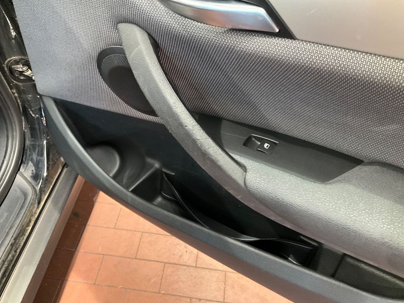 BMW X1 xDrive 18d 2010 – снимка 31