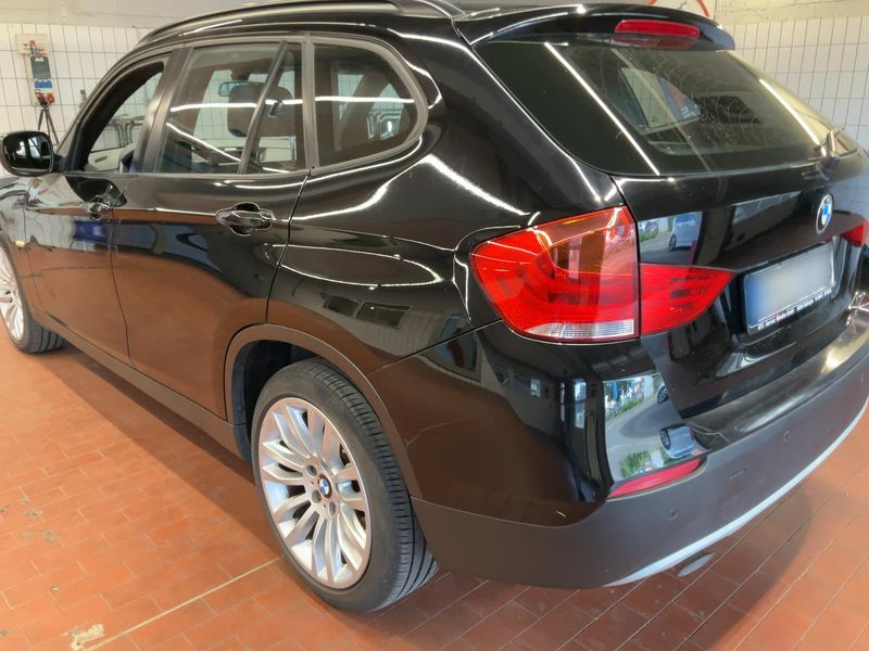BMW X1 xDrive 18d 2010 – снимка 6