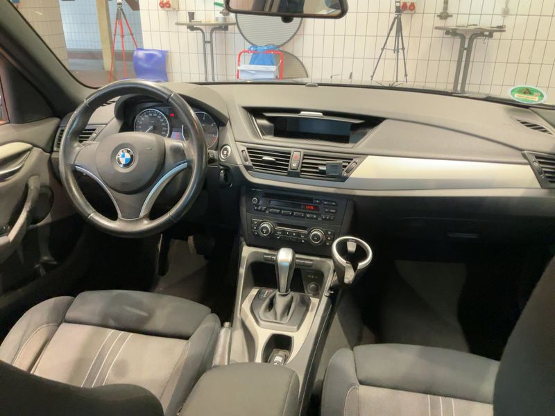 BMW X1 xDrive 18d 2010 – снимка 17