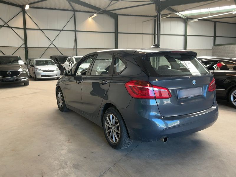 BMW 2er 218d Active Tourer Basis 2015 – снимка 6