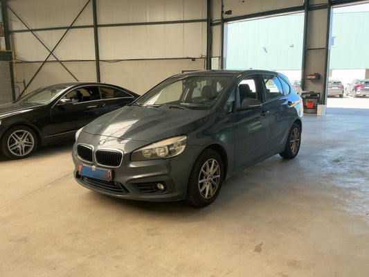 BMW 2er 218d Active Tourer Basis 2015 – снимка 1