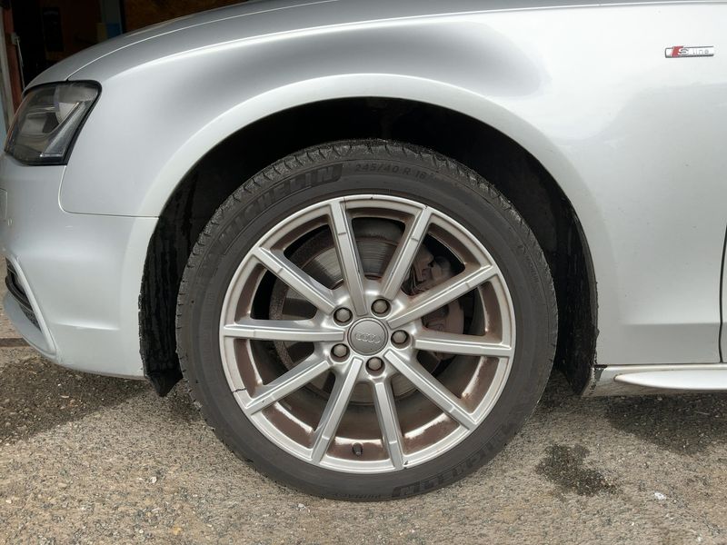 Audi A4 2.0 TDI Ambiente 2013 – снимка 3