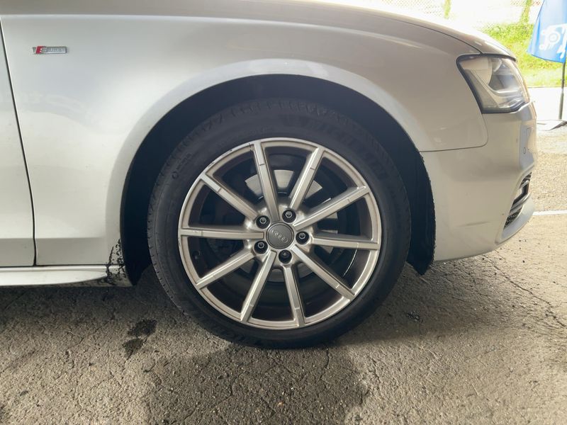 Audi A4 2.0 TDI Ambiente 2013 – снимка 11
