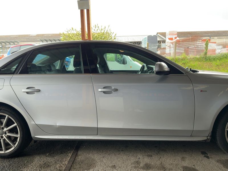 Audi A4 2.0 TDI Ambiente 2013 – снимка 10