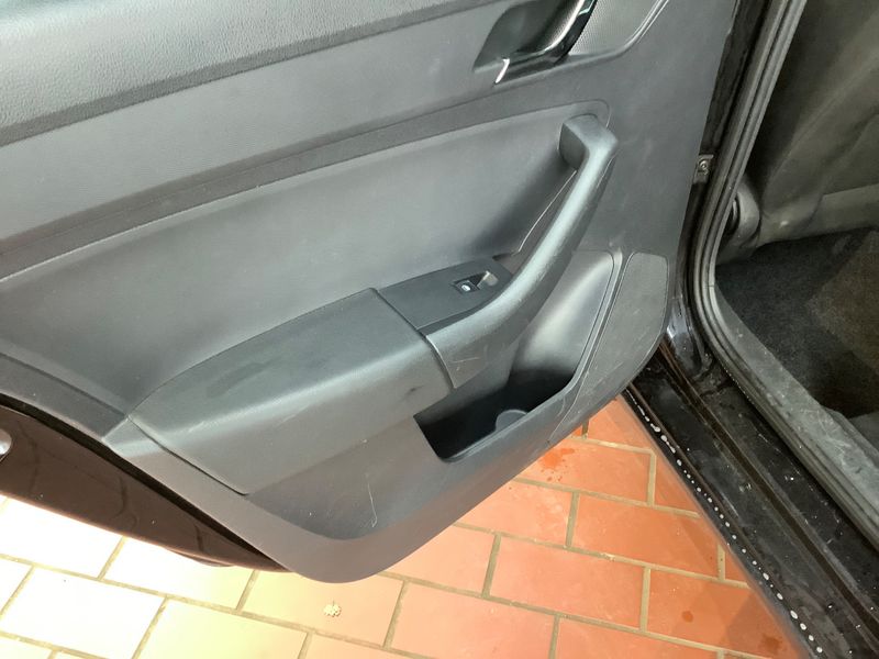Skoda Rapid Spaceback 1.2 TSI Drive 2014 – снимка 29