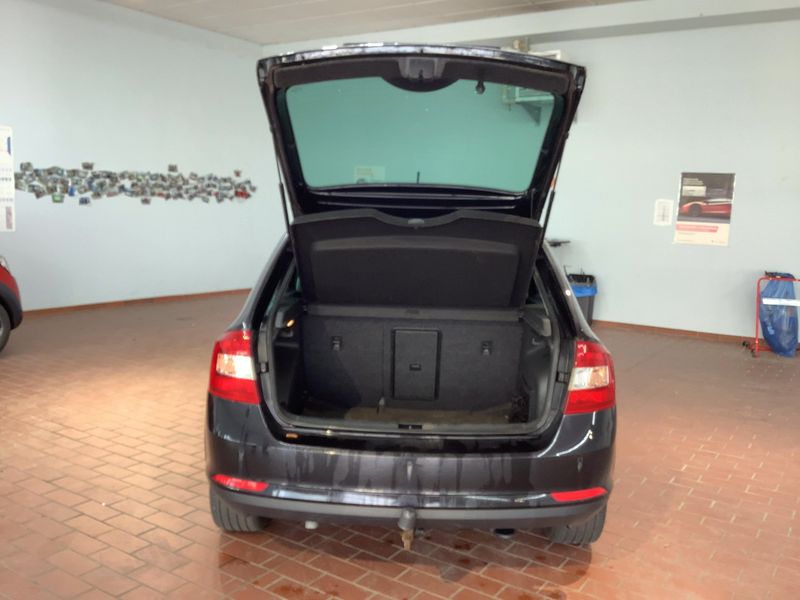 Skoda Rapid Spaceback 1.2 TSI Drive 2014 – снимка 15