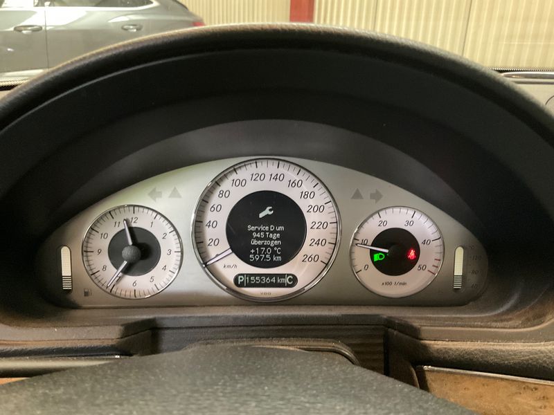 Mercedes-Benz E-Klasse E 220 CDI Avantgarde 2007 – снимка 19