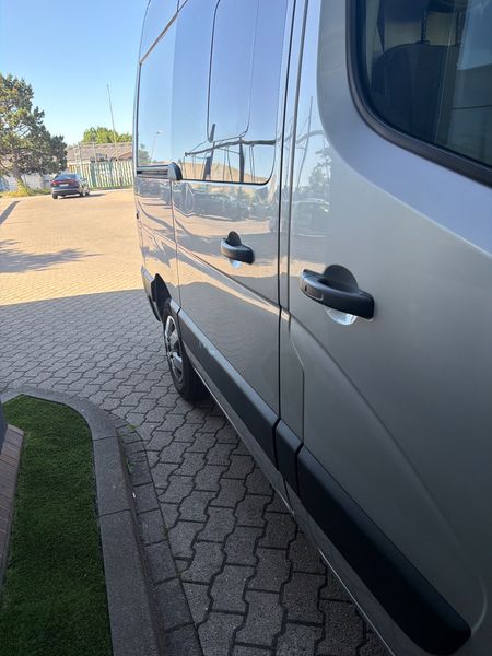 Renault Master 2.3 dCi L1H2 HKa 3,3t 2014 – снимка 28