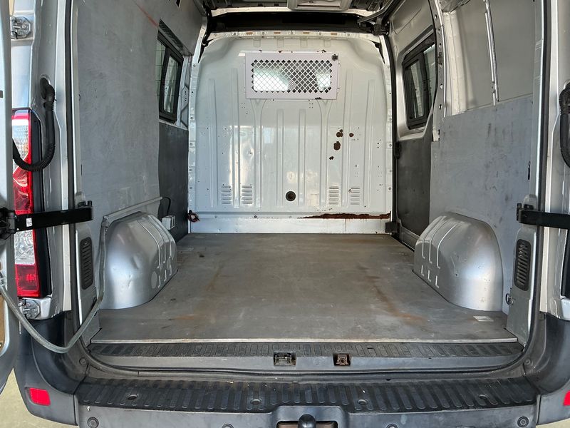 Renault Master 2.3 dCi L1H2 HKa 3,3t 2014 – снимка 15