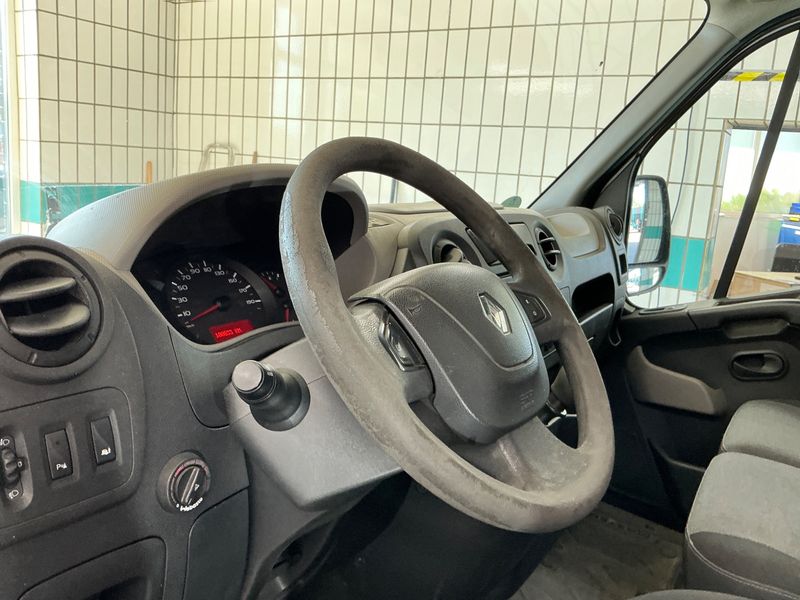 Renault Master 2.3 dCi L1H2 HKa 3,3t 2014 – снимка 44
