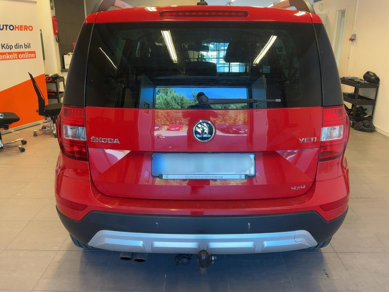 Skoda Yeti 2.0 TDI Elegance Outdoor 4x4 2015 – снимка 5