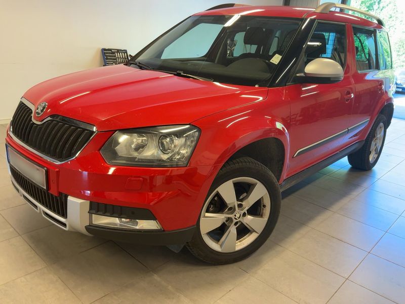 Skoda Yeti 2.0 TDI Elegance Outdoor 4x4 2015 – снимка 1