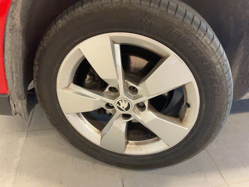 Skoda Yeti 2.0 TDI Elegance Outdoor 4x4 2015 – снимка 15