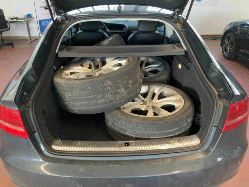 Audi A5 Sportback 2.0 TDI 2010 – снимка 16