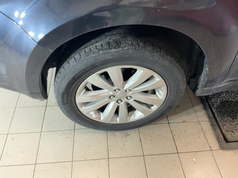 Subaru Forester 2.0 X Classic 2012 – снимка 3