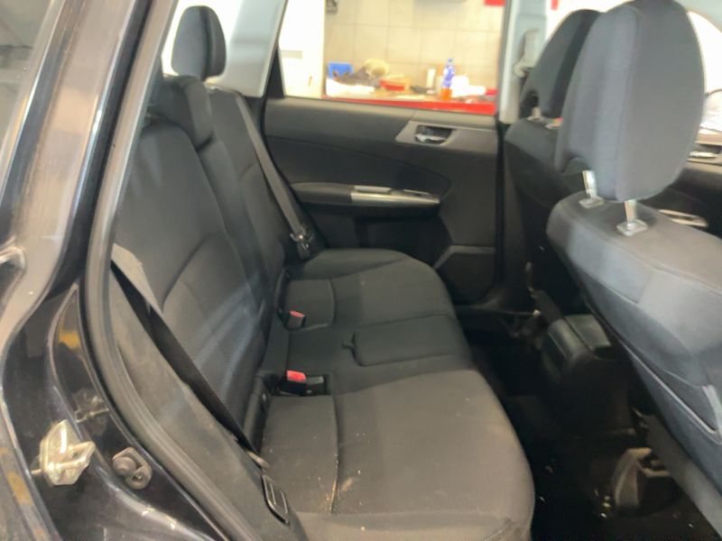 Subaru Forester 2.0 X Classic 2012 – снимка 20