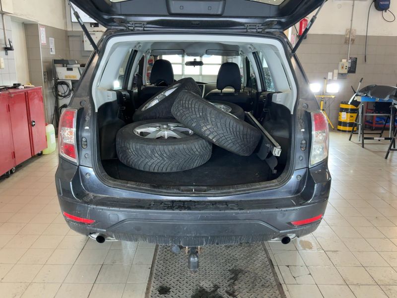 Subaru Forester 2.0 X Classic 2012 – снимка 16