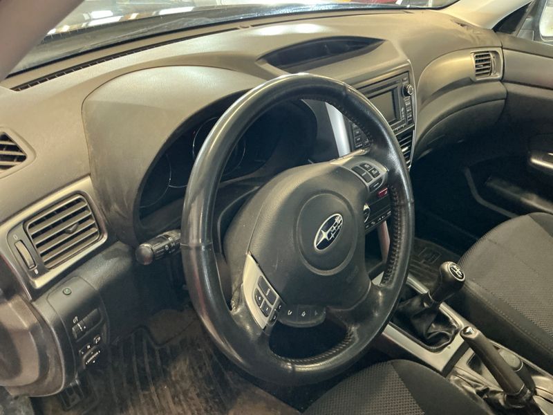 Subaru Forester 2.0 X Classic 2012 – снимка 32