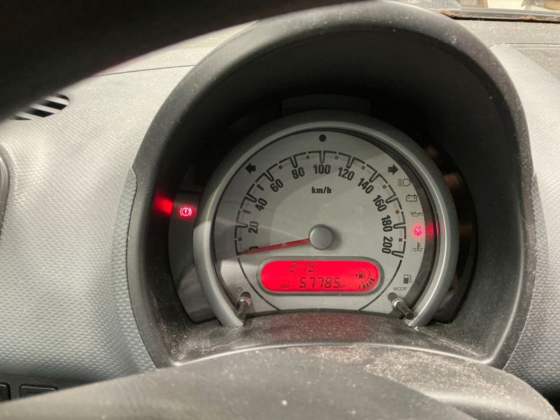 Opel Agila 1.0 Basis 2011 – снимка 4