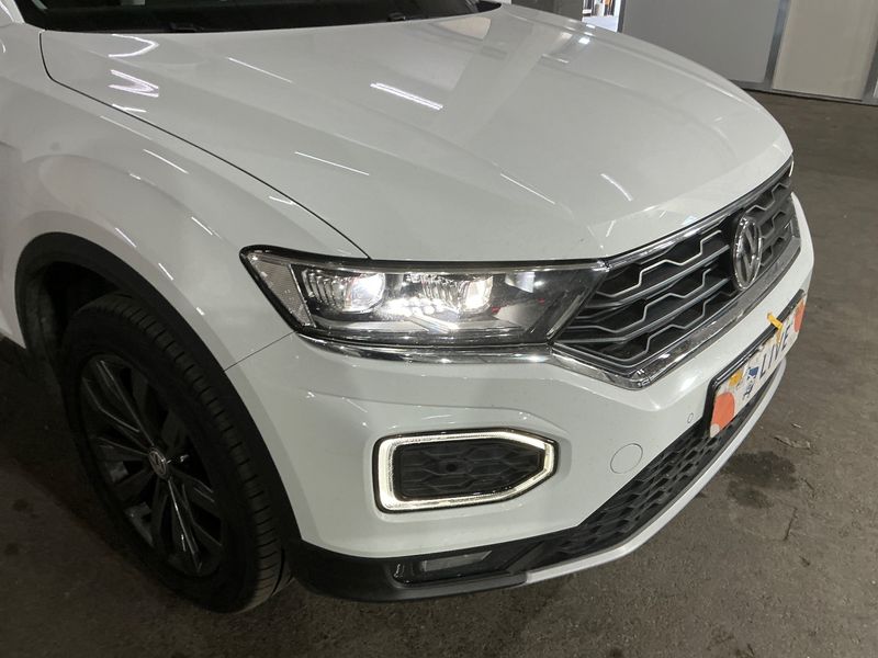 Volkswagen T-Roc 1.5 TSI ACT Sport 2019 – снимка 25