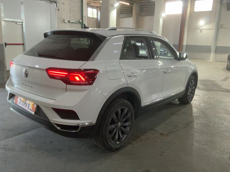 Volkswagen T-Roc 1.5 TSI ACT Sport 2019 – снимка 8
