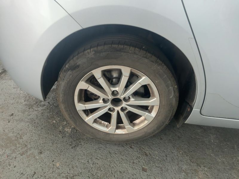 Toyota Verso 1.8 Edition 2011 – снимка 9