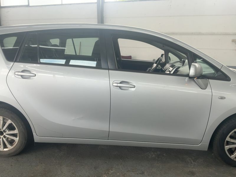Toyota Verso 1.8 Edition 2011 – снимка 10