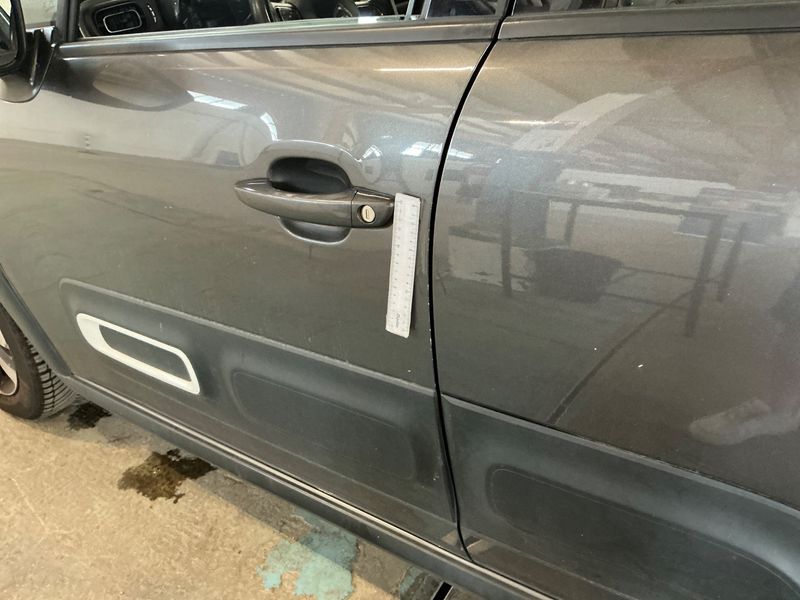 Citroen C3 1.5 Blue-HDi Shine Business 2020 – снимка 27