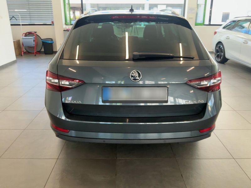 Skoda Superb 2.0 TDI Style 2017 – снимка 7