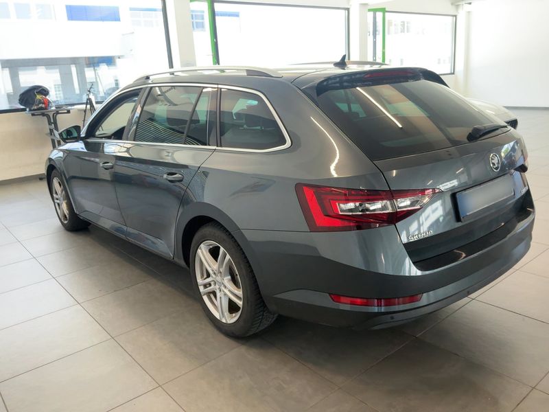 Skoda Superb 2.0 TDI Style 2017 – снимка 6