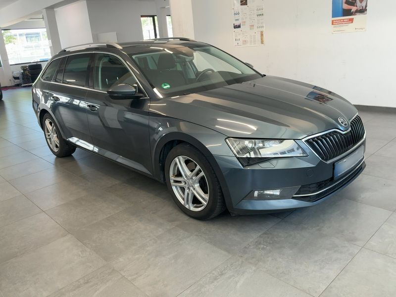 Skoda Superb 2.0 TDI Style 2017 – снимка 12