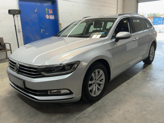 Volkswagen Passat 2.0 TDI Comfortline BlueMotion Tech 2019 – снимка 1