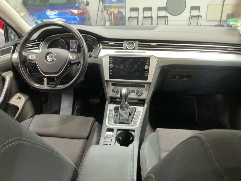Volkswagen Passat 2.0 TDI Comfortline BlueMotion Tech 2019 – снимка 18