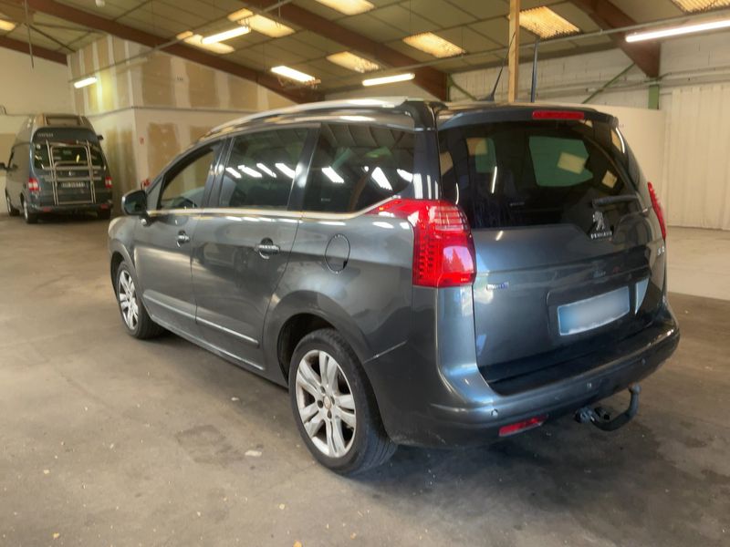 Peugeot 5008 2.0 Blue-HDi Allure 2015 – снимка на щета