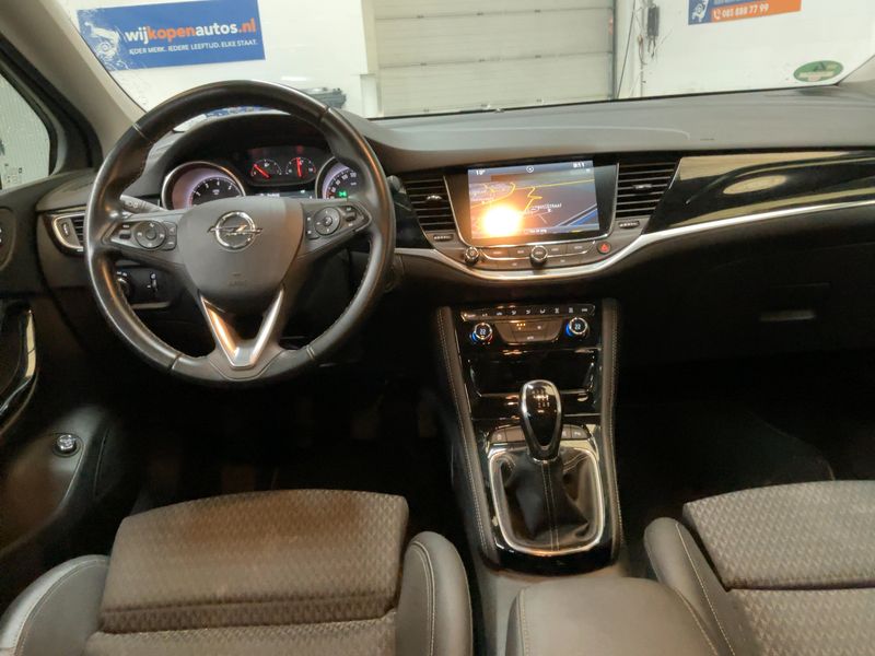 Opel Astra 1.4 SIDI Turbo Ultimate Start/Stop 2018 – снимка 17