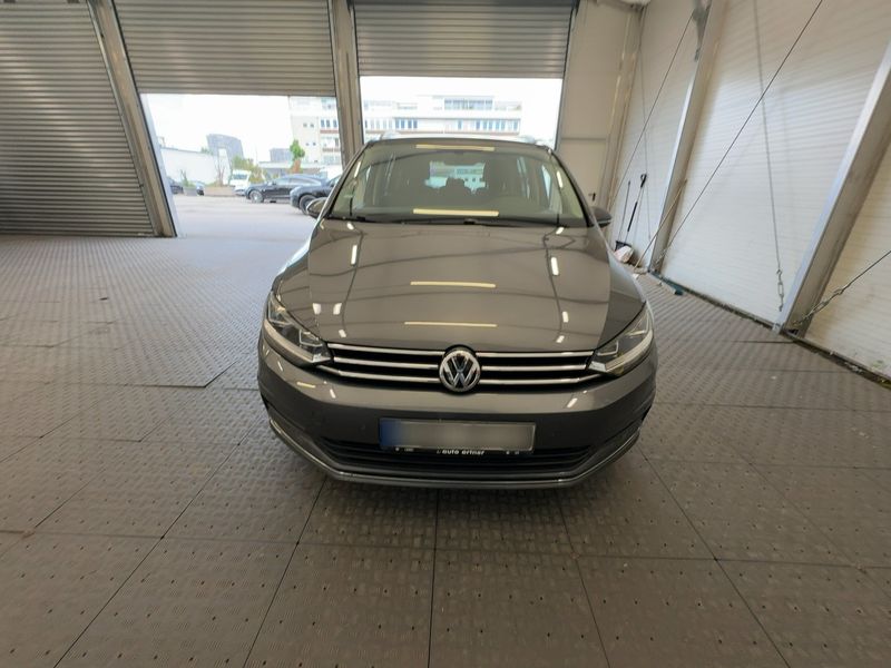 Volkswagen Touran 1.6 TDI Sound BlueMotion Tech 2017 – снимка 14