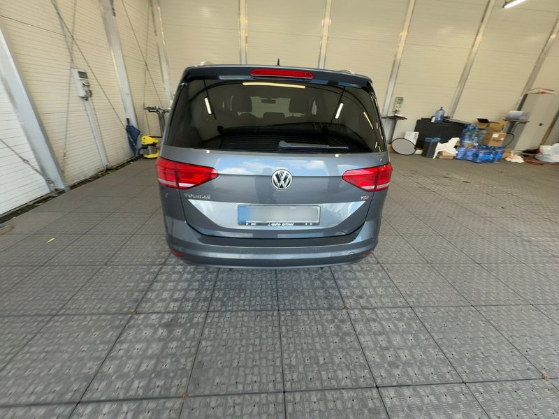 Volkswagen Touran 1.6 TDI Sound BlueMotion Tech 2017 – снимка 7