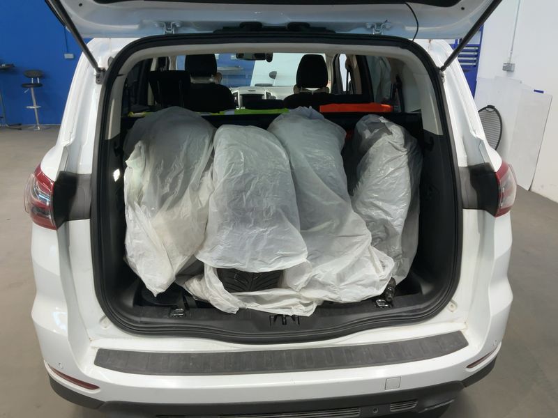 Ford S-Max 2.0 TDCi EcoBlue Titanium 2019 – снимка 16