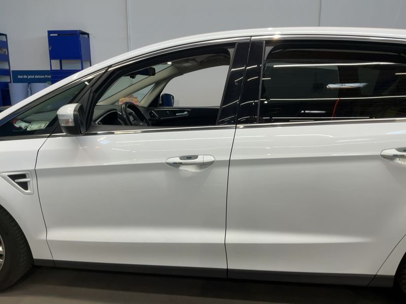Ford S-Max 2.0 TDCi EcoBlue Titanium 2019 – снимка 4