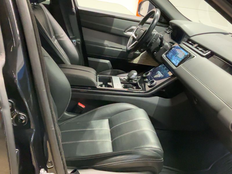 Land Rover Range Rover Velar D200 Mild-Hybrid HSE R-Dynamic 2021 – снимка 17