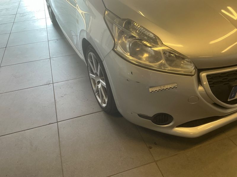 Peugeot 208 1.6 HDi Affaire Pack CD Clim 2012 – снимка 38