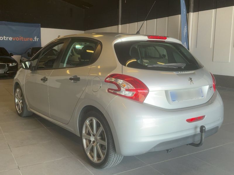 Peugeot 208 1.6 HDi Affaire Pack CD Clim 2012 – снимка 6